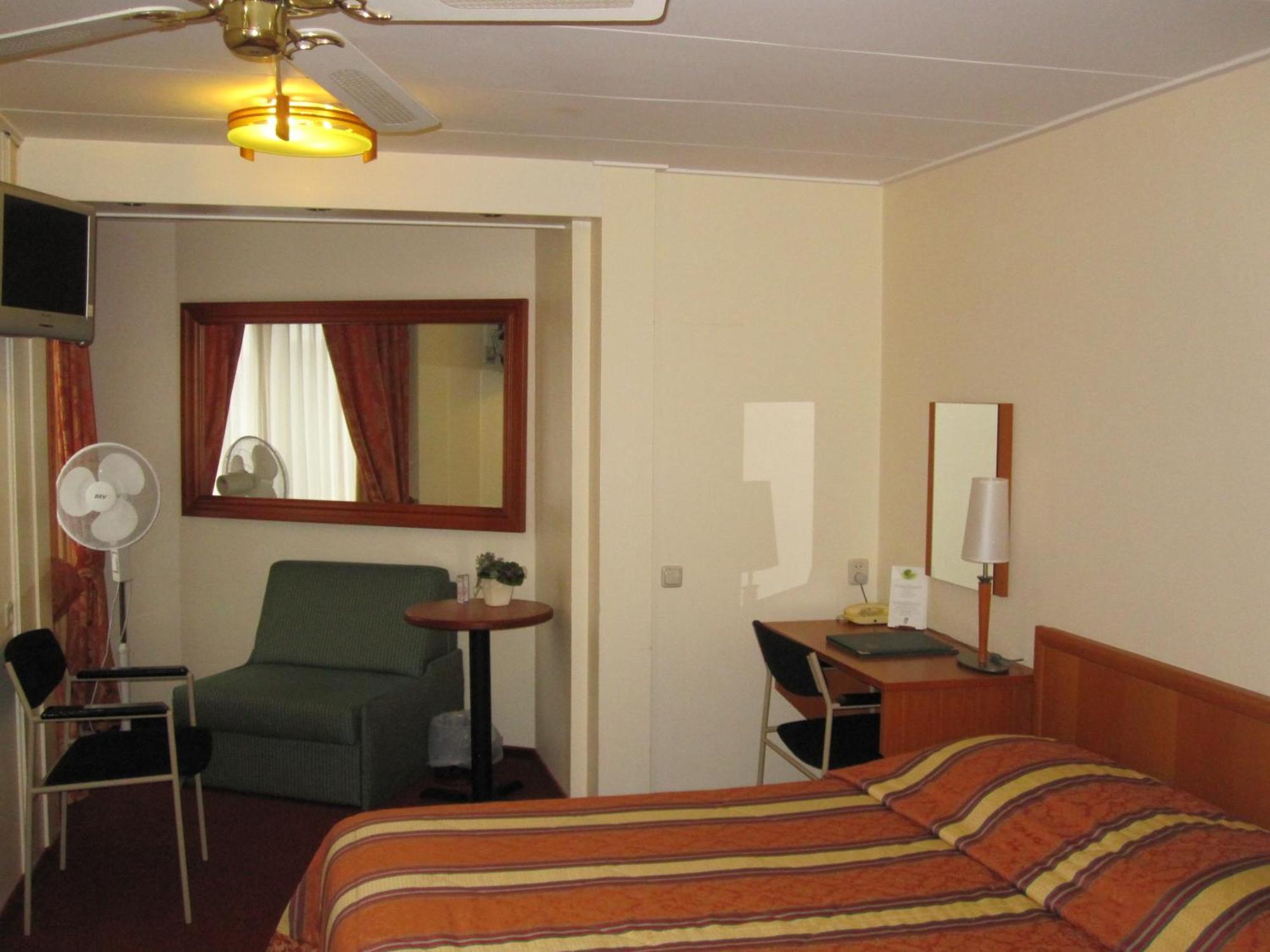 Hotel Kuik Ruinen 部屋 写真