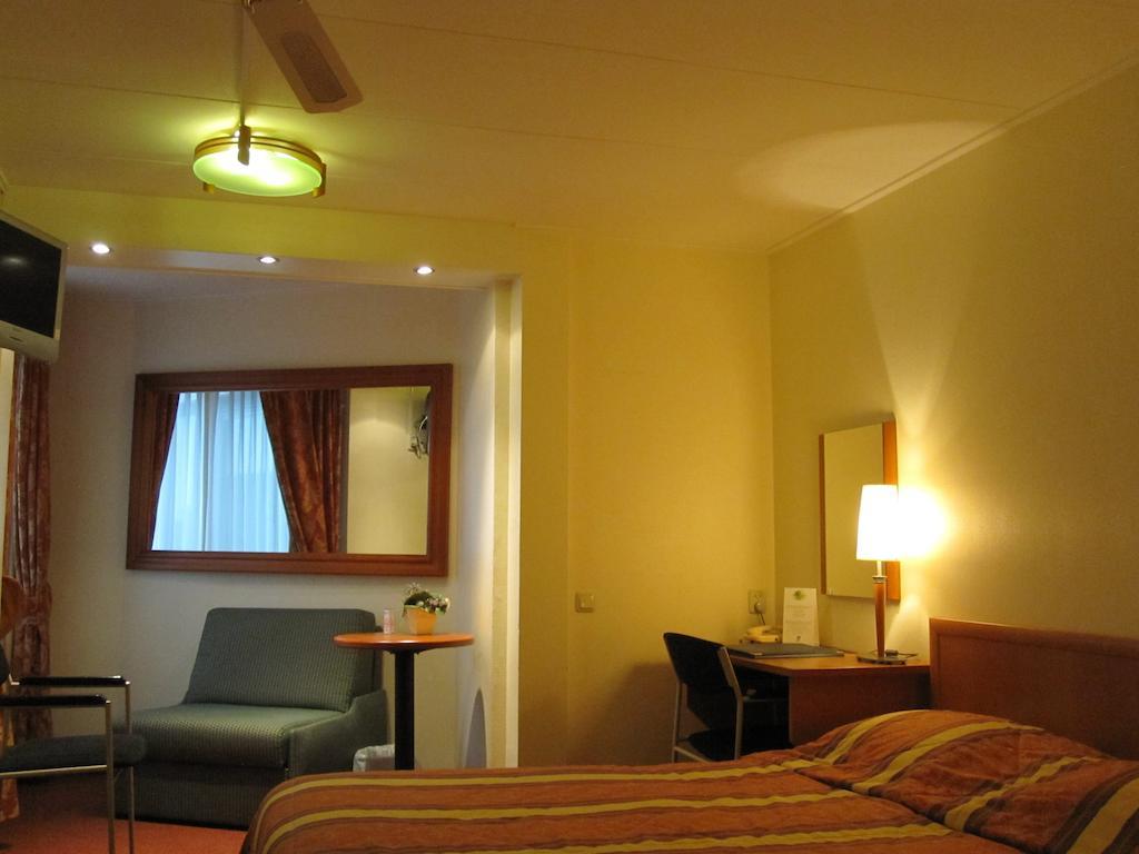 Hotel Kuik Ruinen 部屋 写真